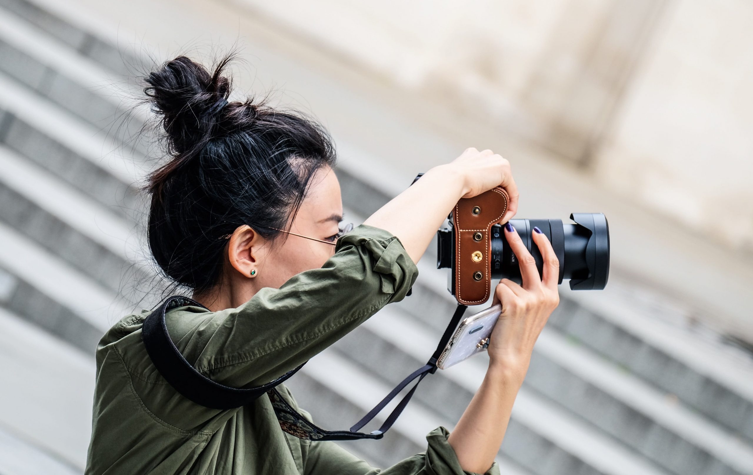 How To Become A Professional Photographer? Equipment, Portfolio & So On